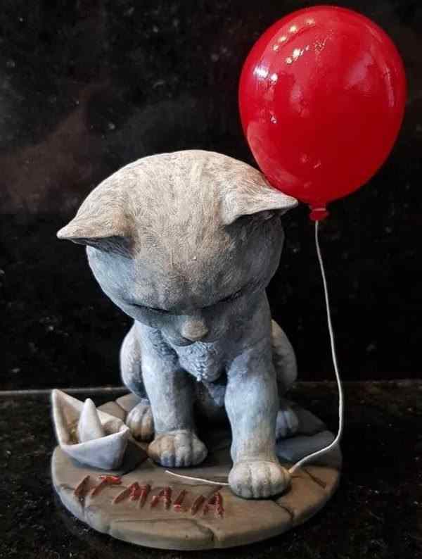 Cat IT Malia Statue | 3D Print Model | STL Files
