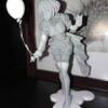 sexy famele pennywise statue 6
