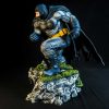 frank millers batman the dark knight statue 9